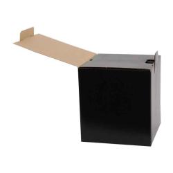 Черна картонена кутия с размери 17x17x18 cm